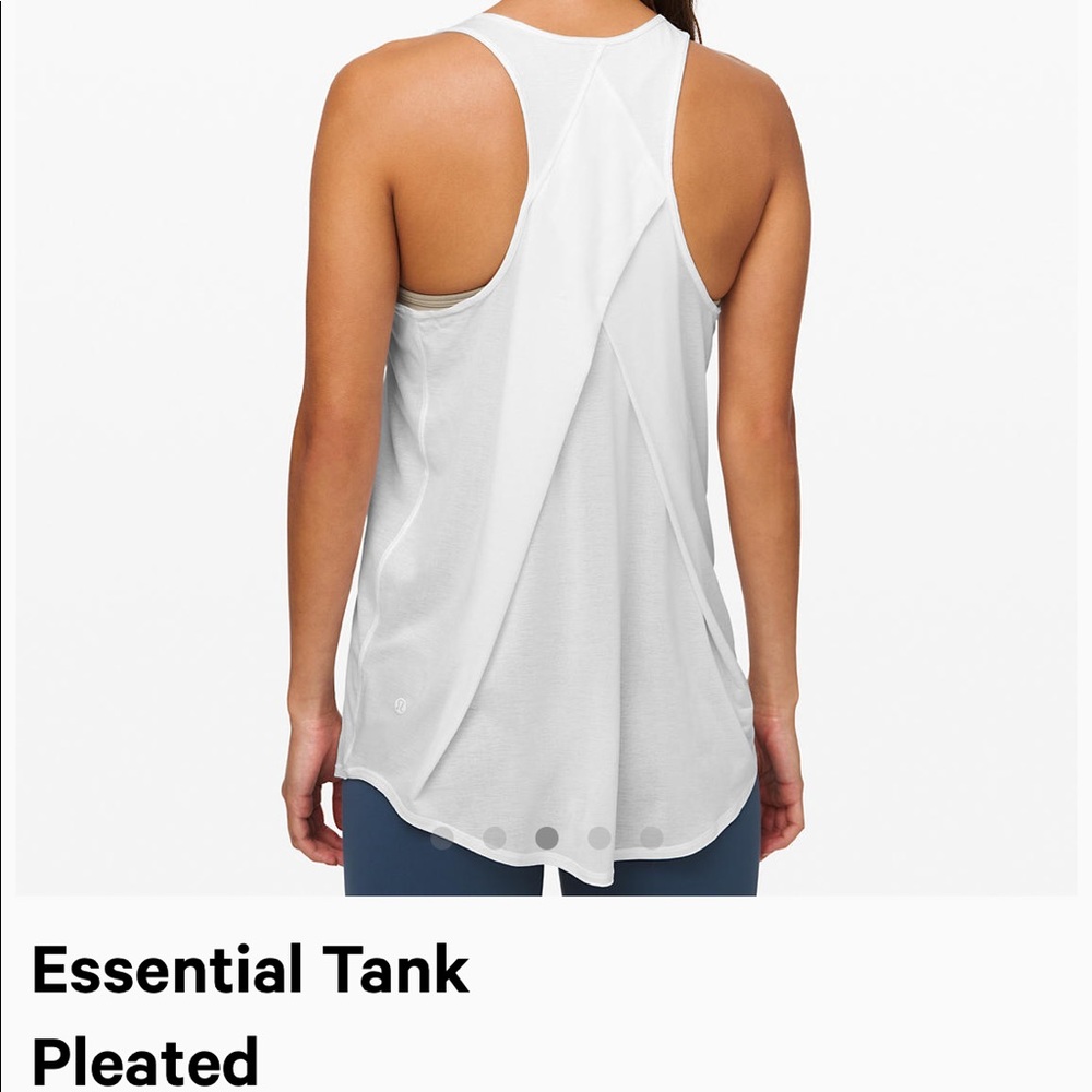 Lululemon Essential Tank Pleated NWOT PINK